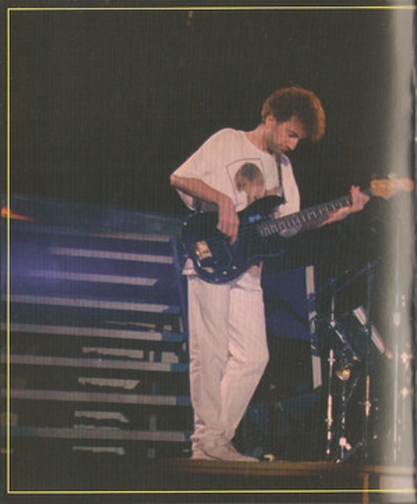 Queen  Hungarian Rhapsody; Live In Budapest : Booklet 6
